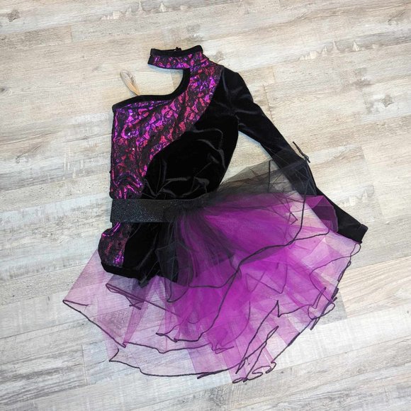 ⚡A Wish Come True Dance Costume – “Supersonic” * ISC (Intermediate Small Child) - Picture 9 of 12